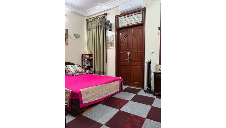 NHÀ GẦN PHỐ CHÙA LÁNG 42m2 x 5T_10M RA Ô TÔ_SÁT PHỐ_NGÕ THÔNG_hơn 10 tỷ